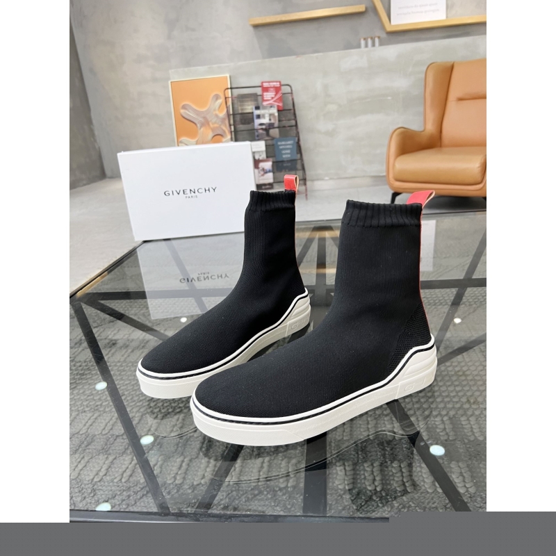 Givenchy Sneakers